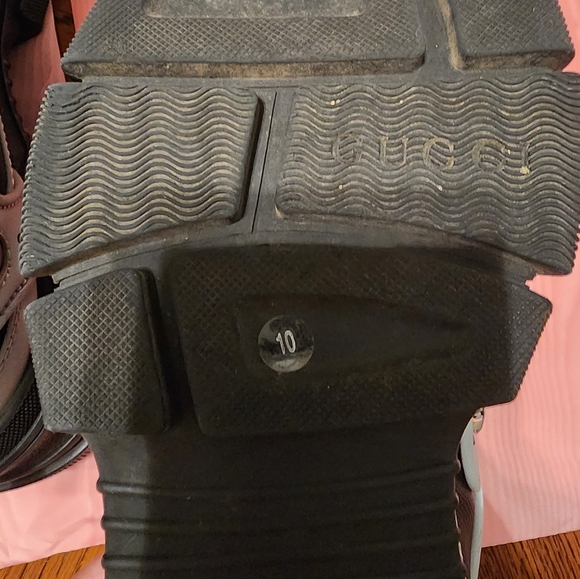 EUC - Gucci Flashtrek 3M Reflective Sneakers - Picture 6 of 6